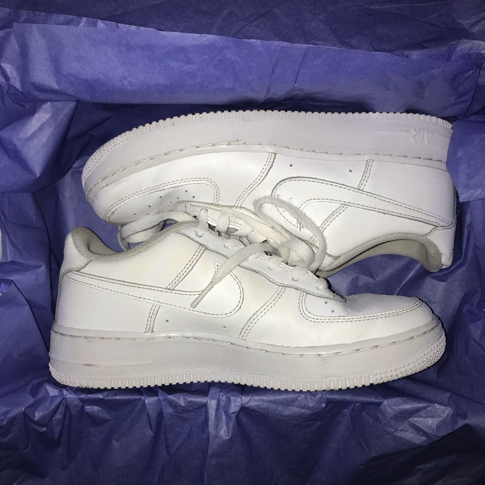 White Nike Air Force One